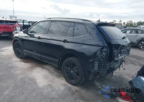 2022 Volkswagen Tiguan 2.0T Se R-Line Black from USA, damaged, VIN 3VVCB7AX6NM165794